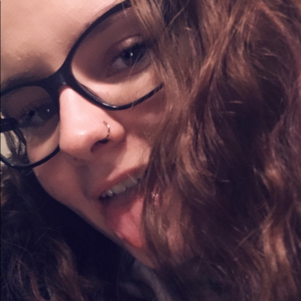 Meet your Posher, Allie